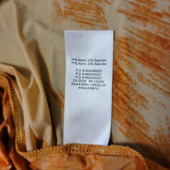 Aritzia Babaton Clyde Long Sleeve Mock Neck Top - Picture 6 of 9